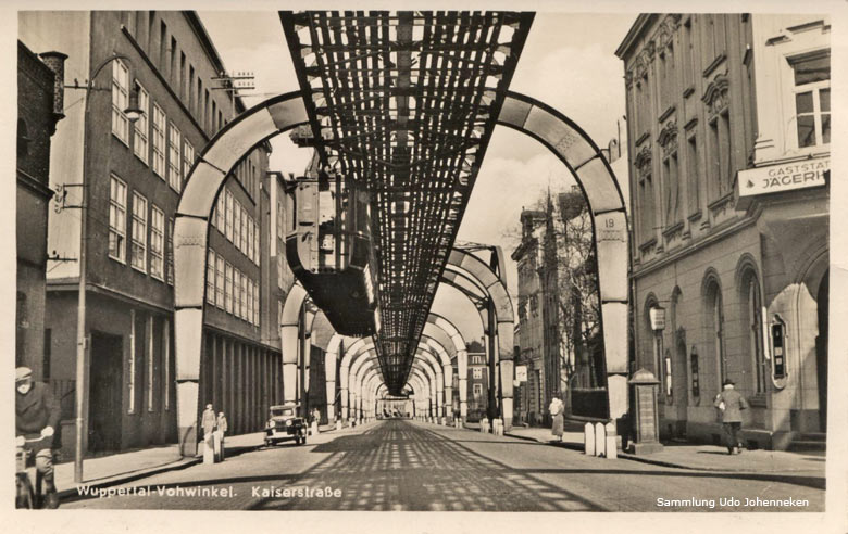Die Schwebebahn an der Brucher Straße 1938 (Sammlung Udo Johenneken)