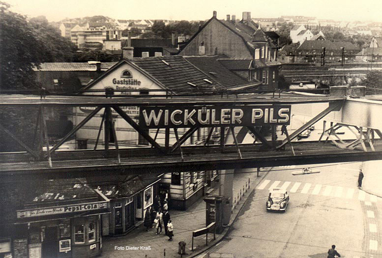 Der Kaiserplatz in Wuppertal-Vohwinkel im Jahr 1960 (Foto Dieter Kraß)