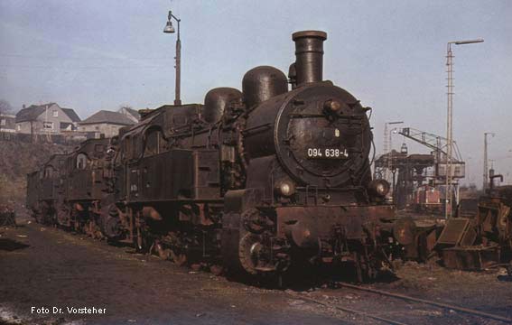 Dampflokomotiven auf dem Abstellgleis 1968 (Foto Dr. Vorsteher)