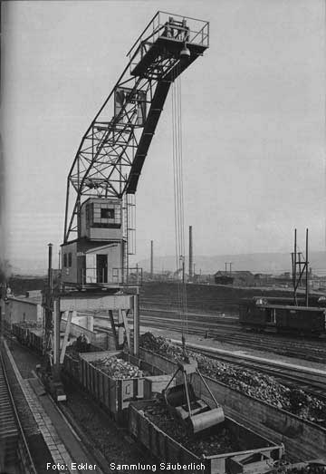 Der Bekohlungskran des BW Wuppertal-Vohwinkel 1942 (Foto: Eckler Sammlung Säuberlich)